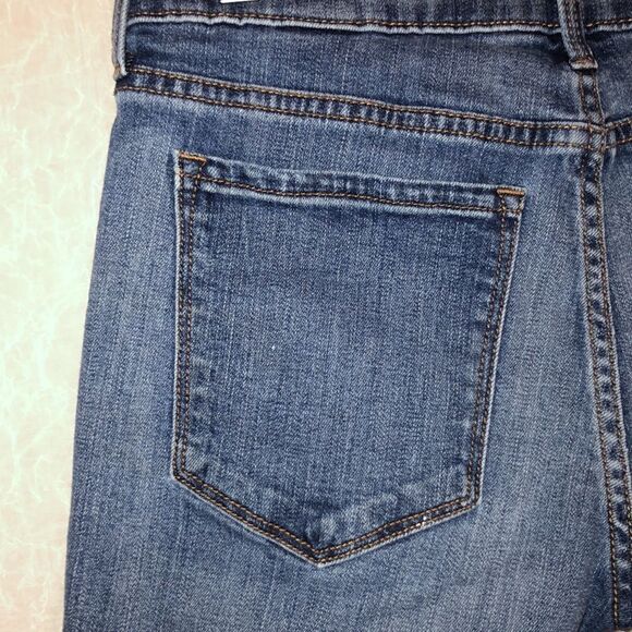 BR 27 Premium Denim Girlfriend Stretch Sie Frayed Hem Distressed Shorts - Picture 10 of 16